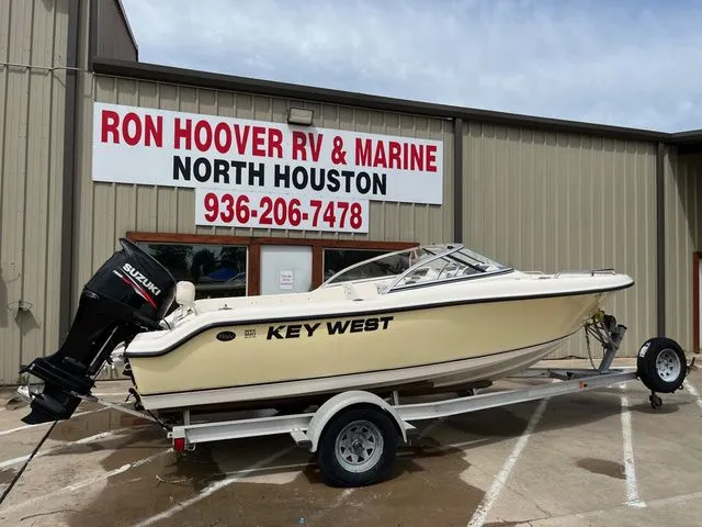 Slide: The Image of Key West 186 Dual Console 2006 - 1