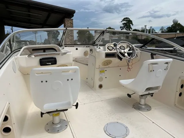 Slide: The Image of Key West 186 Dual Console 2006 - 10