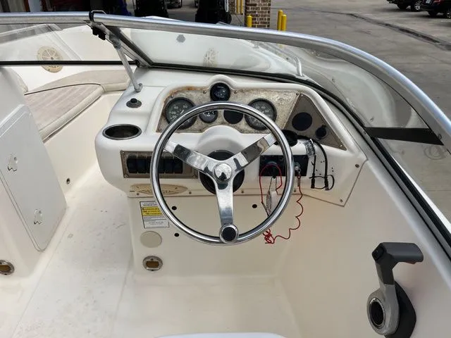 Slide: The Image of Key West 186 Dual Console 2006 - 12