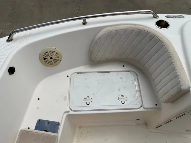 Slide: The Image of Key West 186 Dual Console 2006 - 16