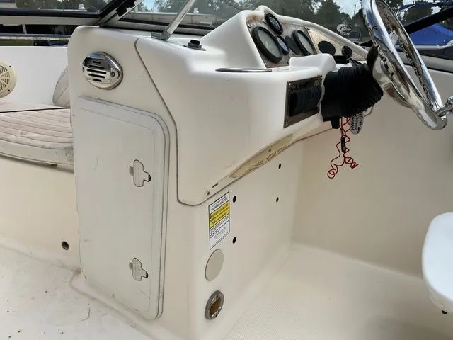 Slide: The Image of Key West 186 Dual Console 2006 - 20