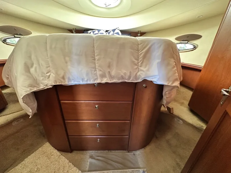 Slide: The Image of Silverton 38 Convertible 2004 - 51