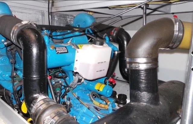 Slide: The Image of Silverton 38 Convertible 2004 - 66