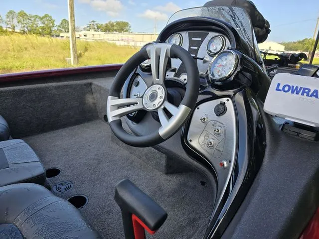 Slide: The Image of Tracker Pro Team 175 TXW 2021 - 13