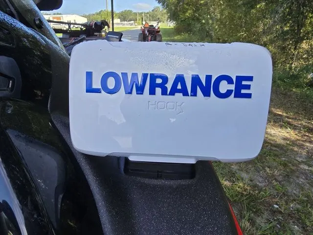 Slide: The Image of Tracker Pro Team 175 TXW 2021 - 17