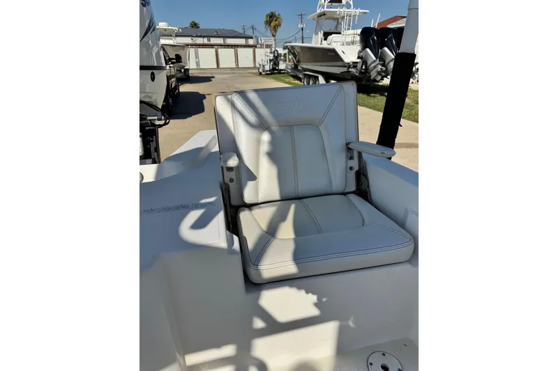 Slide: The Image of 2016 Blue Wave 2200 STL RISER boat seat in outdoor setting. - 31