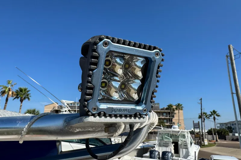 Slide: The Image of LED light on 2016 Blue Wave 2200 STL RISER boat, clear sky background. - 47