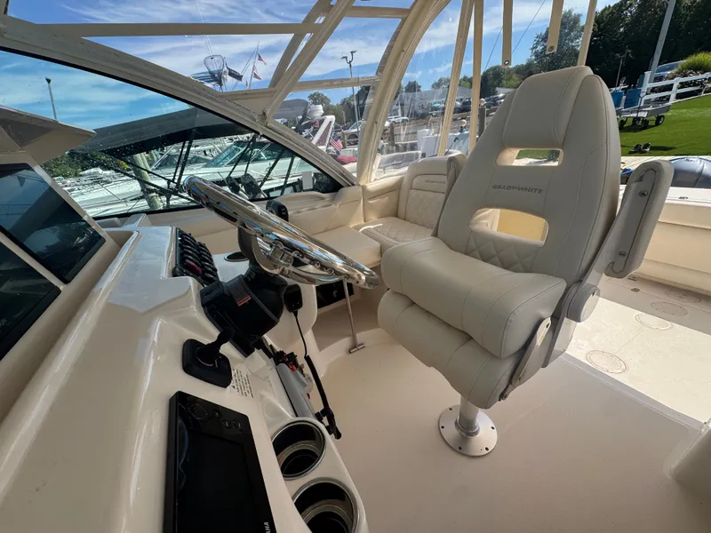 Slide: The Image of Grady-White Express 330 2018 - 17