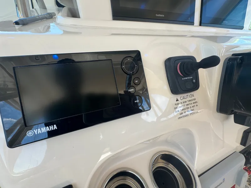 Slide: The Image of Grady-White Express 330 2018 - 18