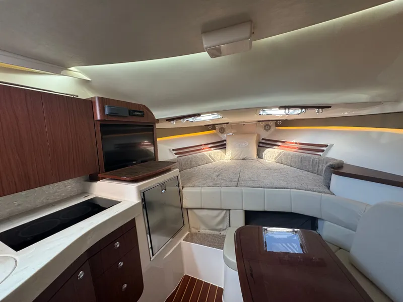 Slide: The Image of Grady-White Express 330 2018 - 21