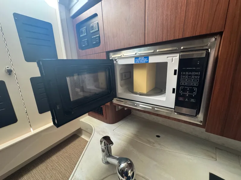 Slide: The Image of Grady-White Express 330 2018 - 36