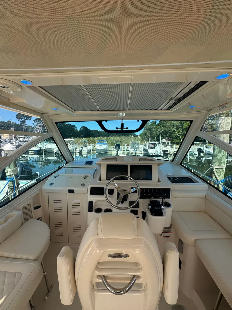 Slide: The Image of Grady-White Express 330 2018 - 7