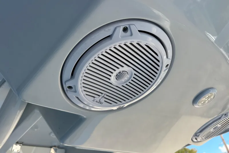 Slide: The Image of Boat speaker system on 2019 Pathfinder 2600 HPS, featuring JL Audio components. - 30