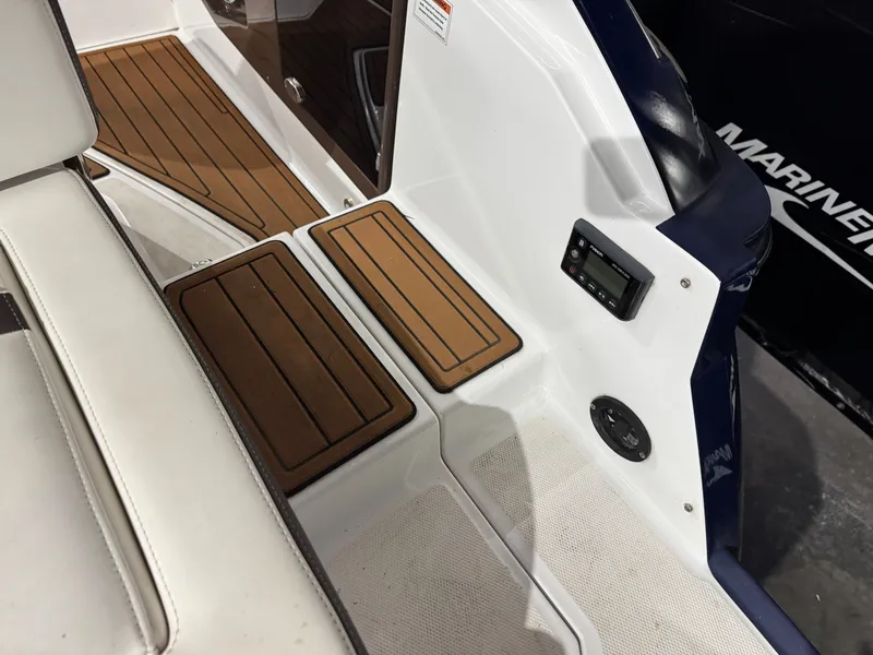 Slide: The Image of Monterey 258SS Super Sport 2018 - 10