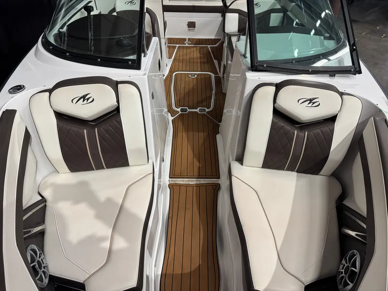 Slide: The Image of Monterey 258SS Super Sport 2018 - 48