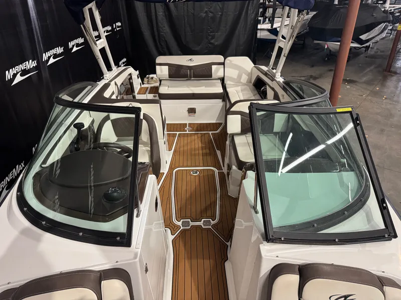 Slide: The Image of Monterey 258SS Super Sport 2018 - 50