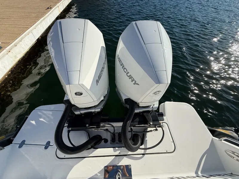 Slide: The Image of Blackfin 272 DC 2022 - 44