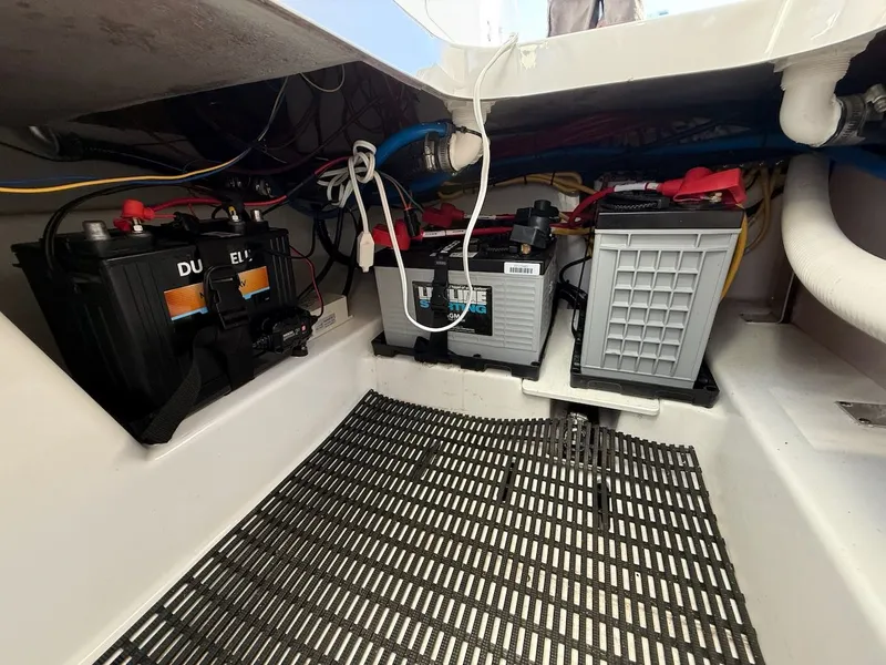 Slide: The Image of Blackfin 272 DC 2022 - 49