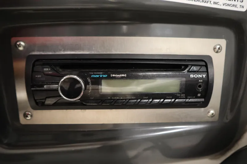 Slide: The Image of Sony marine stereo system in a 2010 Yamaha 210 SX boat dashboard. - 25