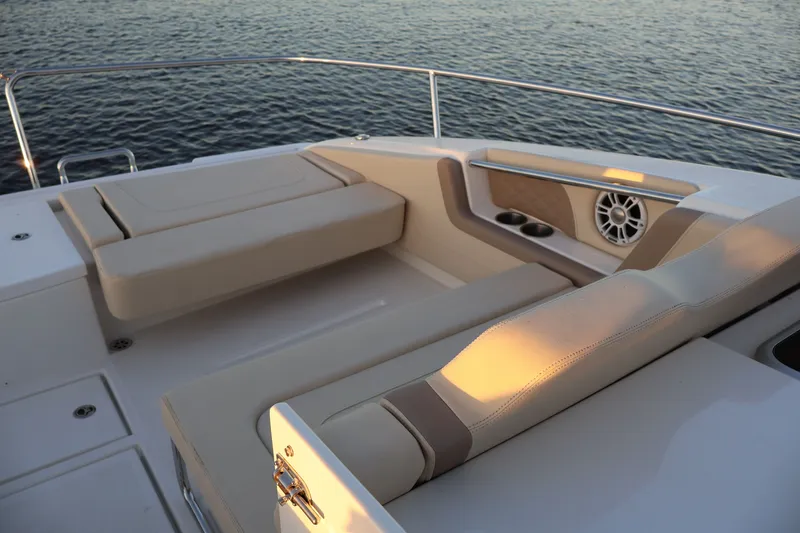 Slide: The Image of Aquila 36 Sport 2023 - 34
