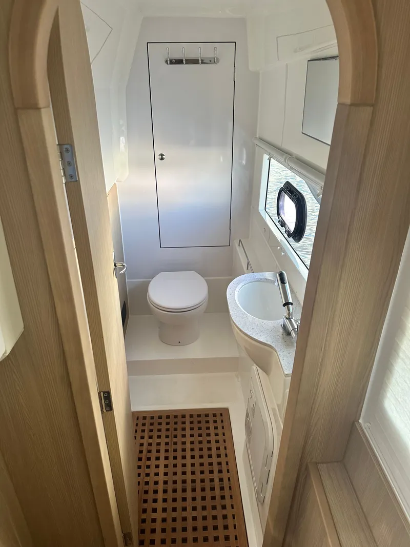 Slide: The Image of Aquila 36 Sport 2023 - 38