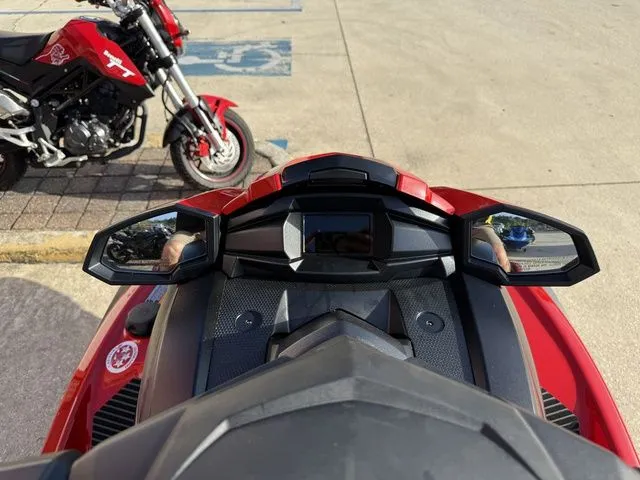 Slide: The Image of Yamaha VX 2025 - 16