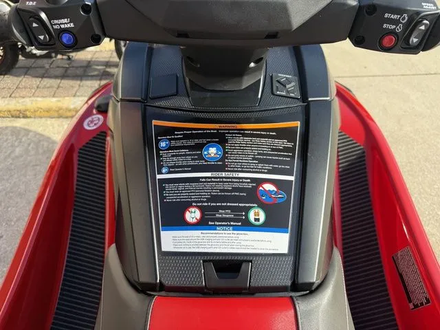 Slide: The Image of Yamaha VX 2025 - 19