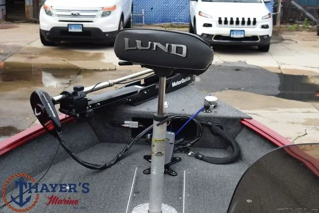 Slide: The Image of Lund 1710 Predator SS 2009 - 12