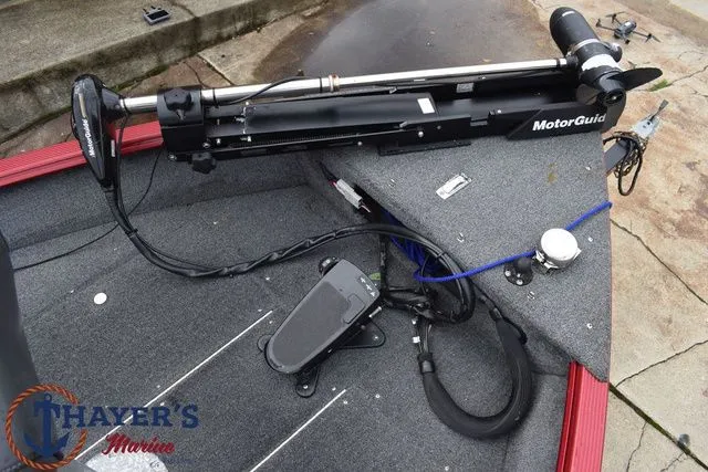 Slide: The Image of Lund 1710 Predator SS 2009 - 14