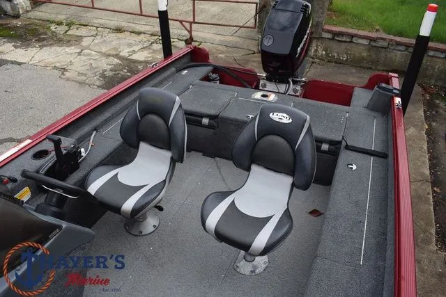 Slide: The Image of Lund 1710 Predator SS 2009 - 17