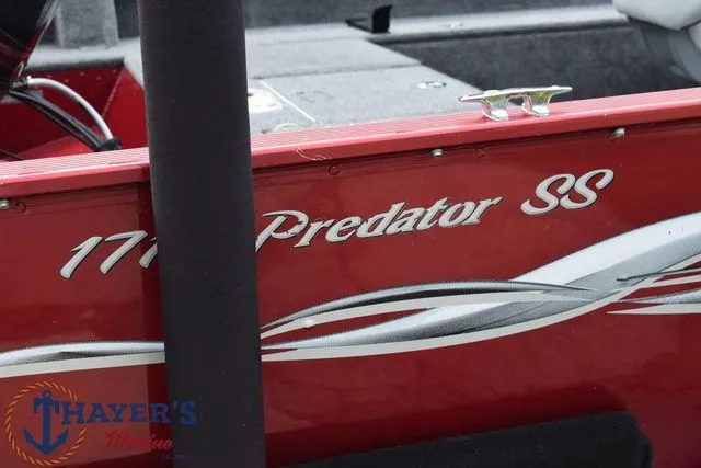 Slide: The Image of Lund 1710 Predator SS 2009 - 4