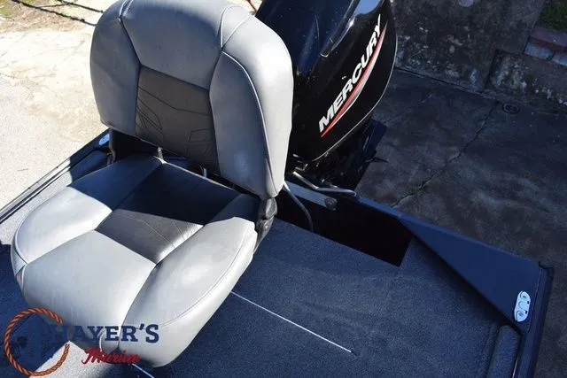 Slide: The Image of Tracker Bass Tracker Classic XL 2024 - 7