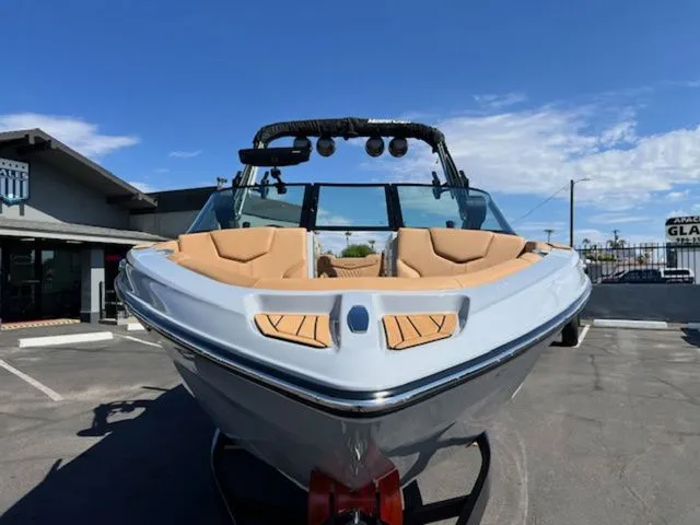 Slide: The Image of MasterCraft XT23 2026 - 11