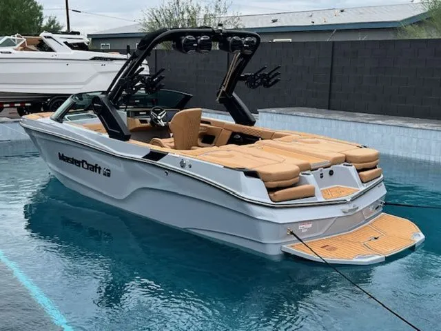 Slide: The Image of MasterCraft XT23 2026 - 7
