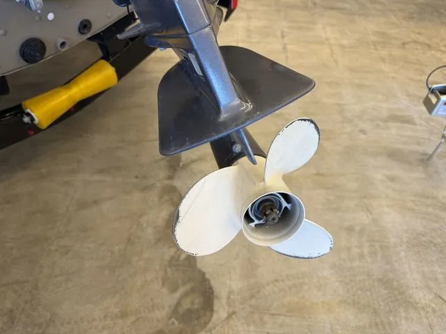 Slide: The Image of Alumacraft Escape 165 2019 - 4