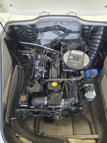 Slide: The Image of Bayliner 185 BR Sport 2011 - 6