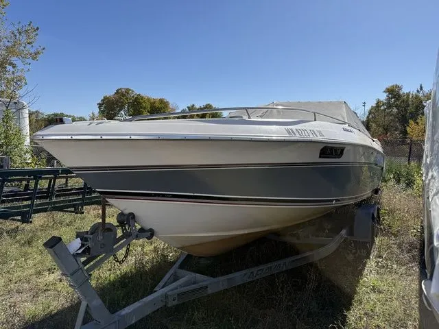 Slide: The Image of Wellcraft 23 Nova XL 1987 - 16