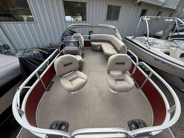 Slide: The Image of Sun Tracker Bass Buggy 16 XL Select 2023 - 4