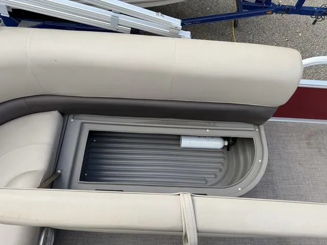 Slide: The Image of Sun Tracker Bass Buggy 16 XL Select 2023 - 13