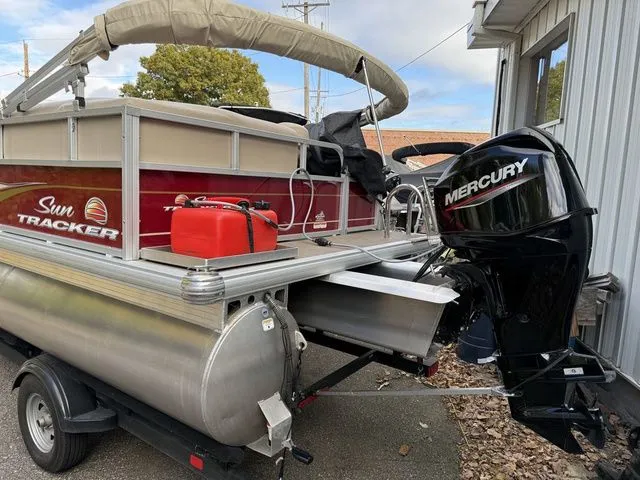 Slide: The Image of Sun Tracker Bass Buggy 16 XL Select 2023 - 3