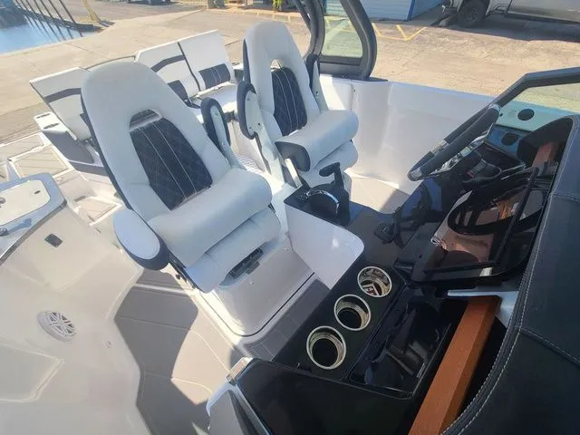 Slide: The Image of Monterey Elite 27 SD 2026 - 11