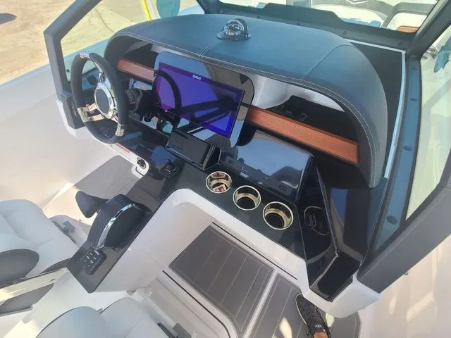 Slide: The Image of Monterey Elite 27 SD 2026 - 12