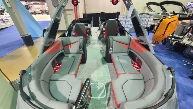 Slide: The Image of South Bay 525RS DC 3.0 plus 2025 - 15