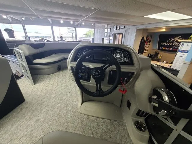 Slide: The Image of South Bay 220CR LE Cruise 2026 - 4