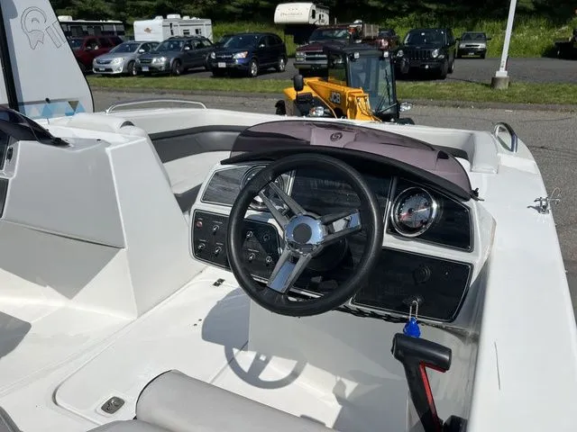 Slide: The Image of Hurricane Sundeck 2019 - 7