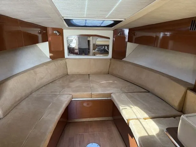 Slide: The Image of Sea Ray Sundancer 310 2010 - 11