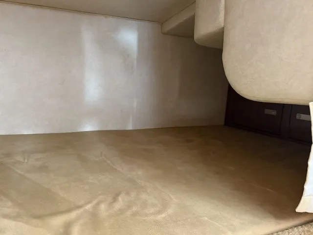 Slide: The Image of Sea Ray Sundancer 310 2010 - 13