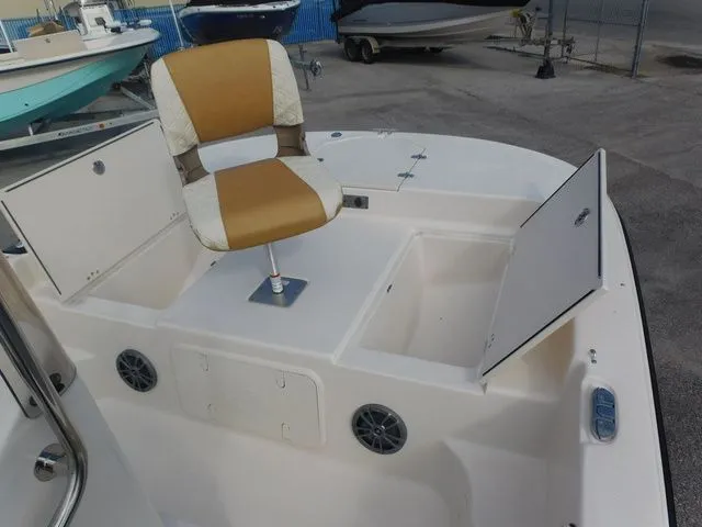 Slide: The Image of Carolina 17 LS 2026 - 13