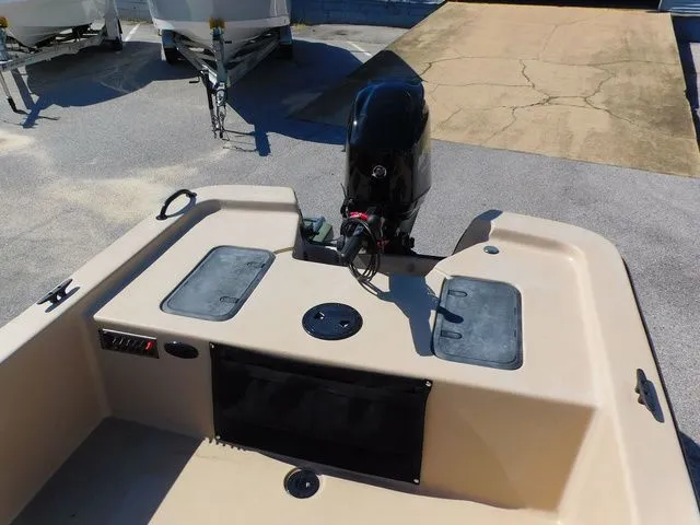 Slide: The Image of Carolina E18 JVX TH 2026 - 7