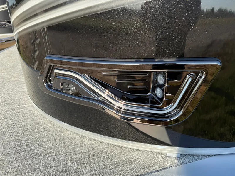 Slide: The Image of Tahoe LTZ 2385 (CRB) Cruise Rear Bench Tritoon & Honda 4-Stroke EFI 2026 - 33